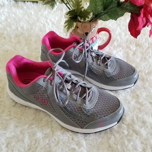 ryka women's dash walking shoe